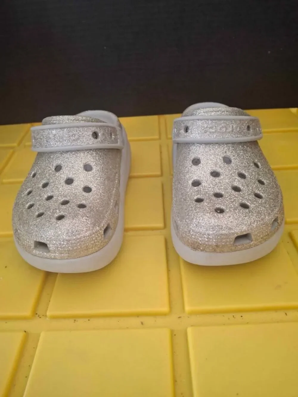 Kids Crocs Silver Glitter Clogs With Strap Size 12 * SH1